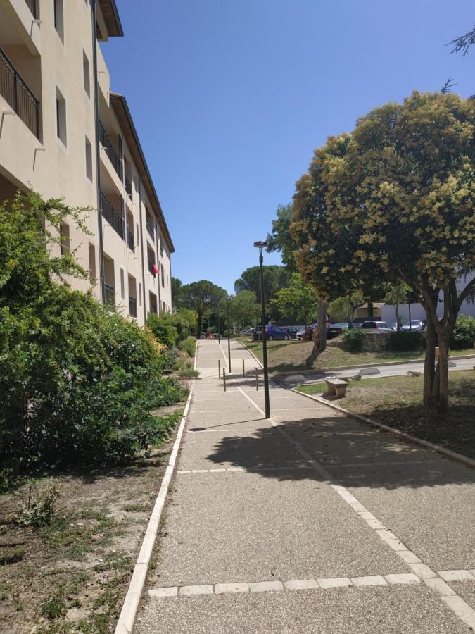 Sejour Evasion A Uzes Appartement Buitenkant foto