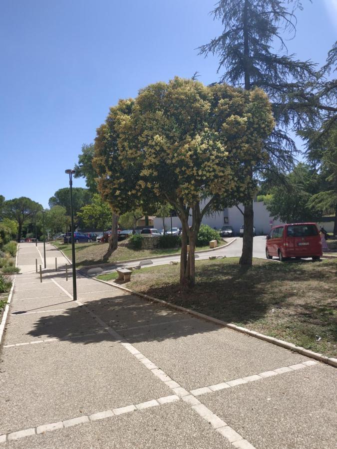 Sejour Evasion A Uzes Appartement Buitenkant foto